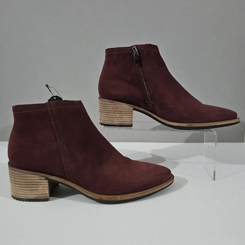 Ecco Shape 35 Sartorelle Ankle Boot EU 40 Red Suede Water Resistant Low Heel NEW